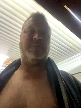 Snapshot of sexycouple109 chatting on 11/02/25, 10:01 sexycouple109 online show from 11/02/25, 10:01