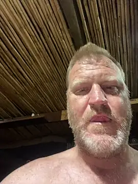 Snapshot of sexycouple109 chatting on 11/05/25, 08:20 sexycouple109 online show from 11/05/25, 08:20