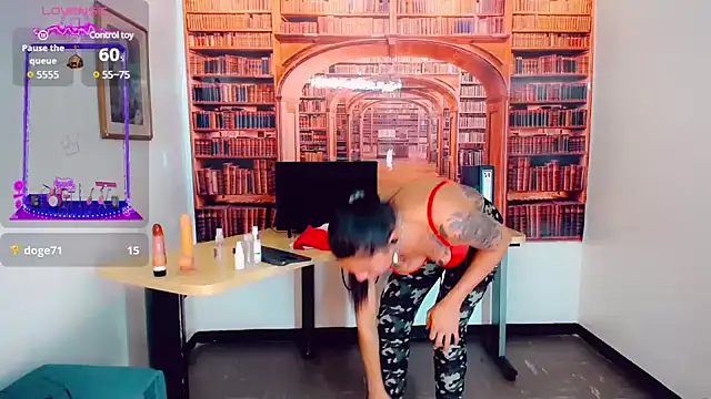 khiara moretti online show from 01/28/25, 10:23