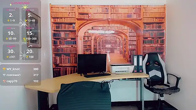 khiara moretti online show from 03/17/25, 07:37