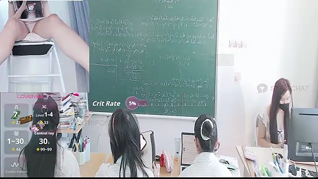 Snapshot of _Math_ chatting on 11/14/25, 03:27 Math online show from 11/14/25, 03:27