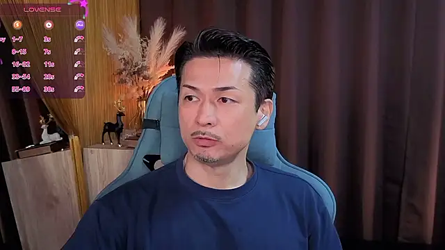 HARU-outdoor-x online show from 10/15/25, 01:55