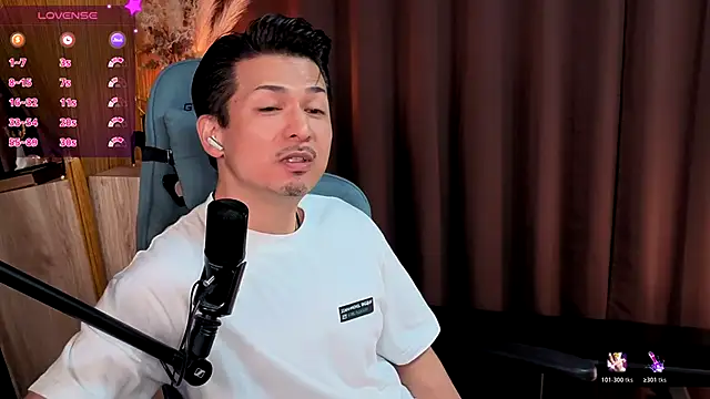 HARU-outdoor-x online show from 10/19/25, 02:18