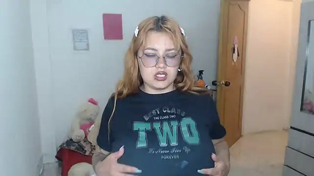 Snapshot of celeste_anny_1 chatting on 01/30/25, 12:18 celeste anny 1 online show from 01/30/25, 12:18