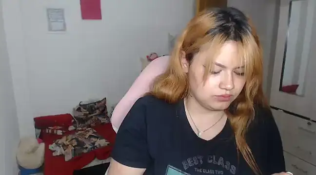 Snapshot of celeste_anny_1 chatting on 03/13/25, 05:28 celeste anny 1 online show from 03/13/25, 05:28