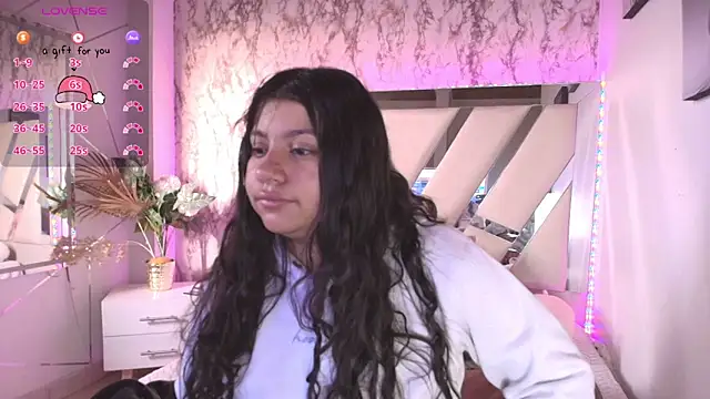 Miaa Smiith1 online show from 12/15/24, 11:34