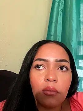 Snapshot of tiffany__rd_ chatting on 11/30/25, 09:30 tiffany rd online show from 11/30/25, 09:30