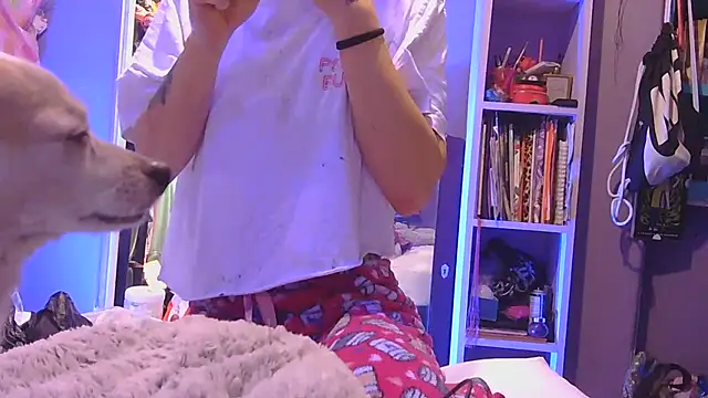 watermellonpussy online show from 10/27/25, 08:07