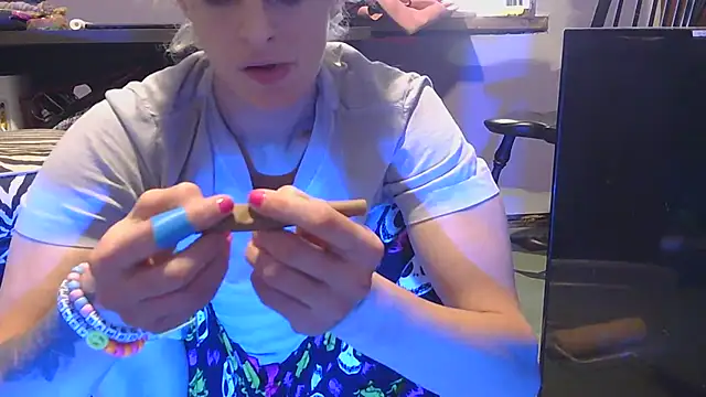 watermellonpussy online show from 11/08/25, 06:18