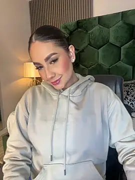 Snapshot of GabriellaFerrer chatting on 01/15/25, 11:21 GabriellaFerrer online show from 01/15/25, 11:21