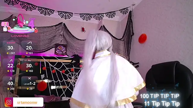 Moon Water   online show from 10/29/25, 10:06