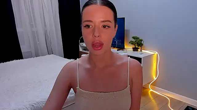 AmeliaBrian online show from 01/14/25, 03:22