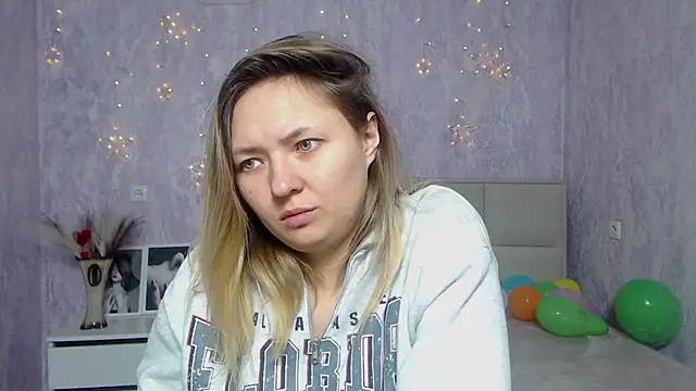 SallyVerda online show from 01/19/25, 06:32