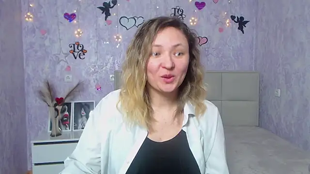 SallyVerda online show from 02/19/25, 09:58