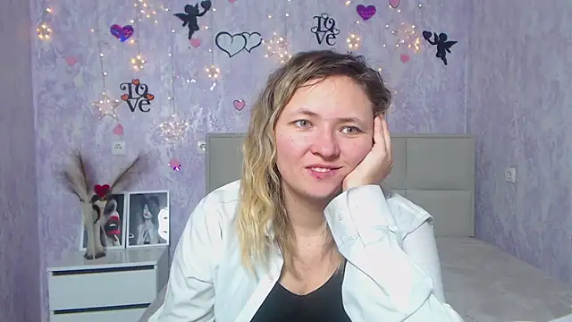 SallyVerda online show from 02/20/25, 04:07