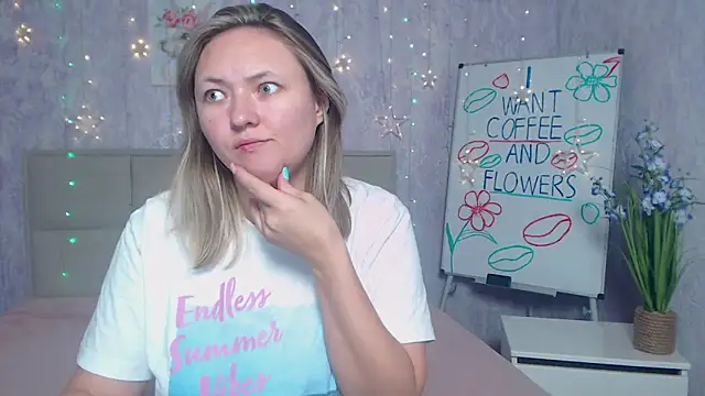 SallyVerda online show from 09/11/25, 05:13