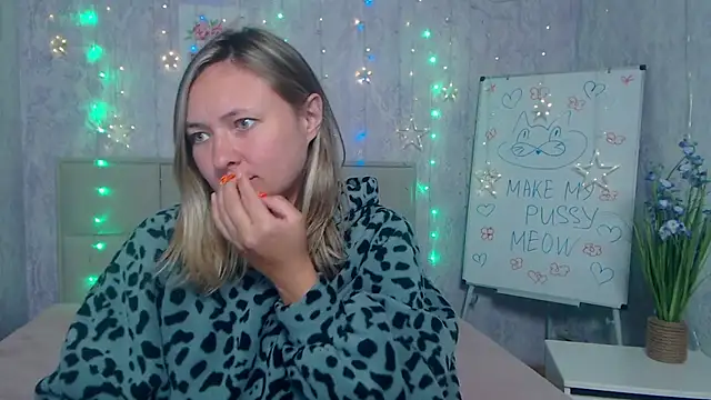 SallyVerda online show from 10/02/25, 06:15