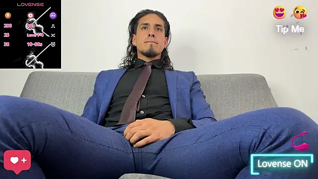 Tom blunt96 online show from 09/18/25, 04:20