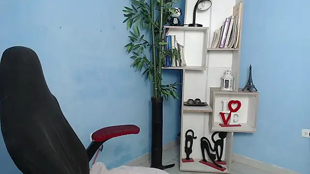 Snapshot of bbw_charlote chatting on 01/27/25, 11:54 bbw charlote online show from 01/27/25, 11:54