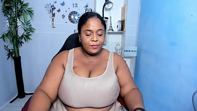 Snapshot of bbw_charlote chatting on 03/20/25, 06:20 bbw charlote online show from 03/20/25, 06:20