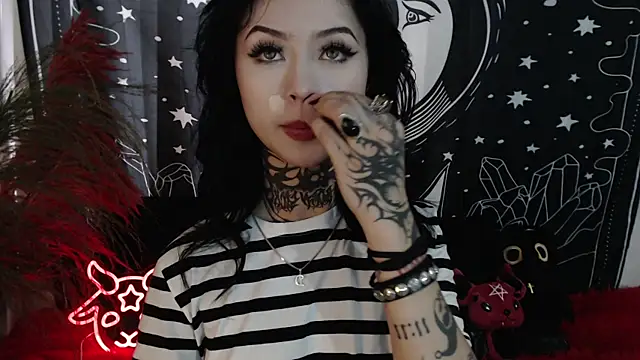 Isabella  dark online show from 02/13/25, 08:13