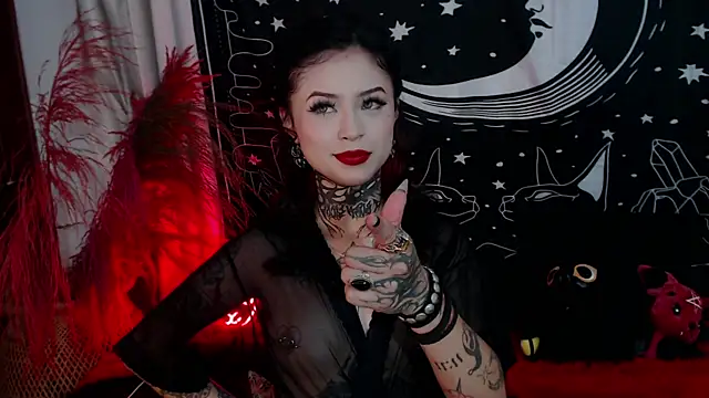 Isabella  dark online show from 02/15/25, 11:58