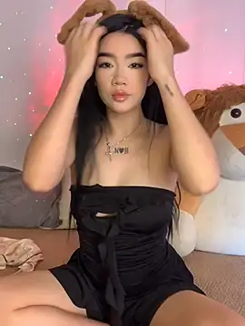 Snapshot of Ambar_R0SSE chatting on 01/12/25, 09:51 Ambar R0SSE online show from 01/12/25, 09:51