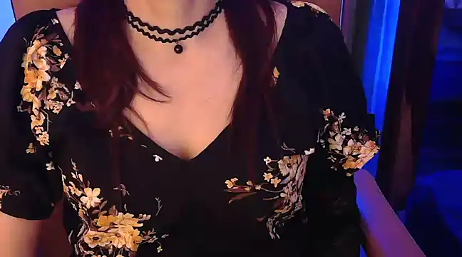 Snapshot of _Blue_Ruubyy_ chatting on 02/11/25, 10:48 Blue Ruubyy online show from 02/11/25, 10:48