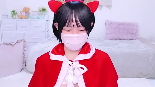 Snapshot of 963_kurumi chatting on 12/20/24, 12:38 963 kurumi online show from 12/20/24, 12:38