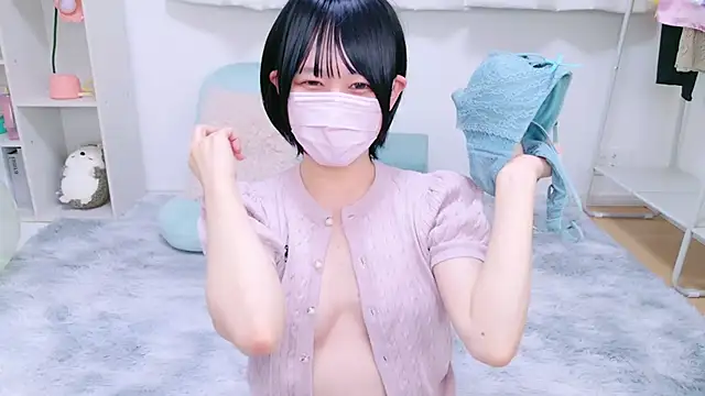 Snapshot of 963_kurumi chatting on 01/02/25, 10:22 963 kurumi online show from 01/02/25, 10:22