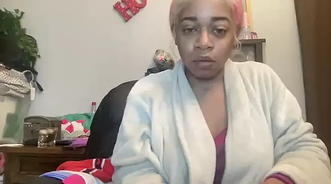 MommyConfident online show from 03/15/25, 05:41