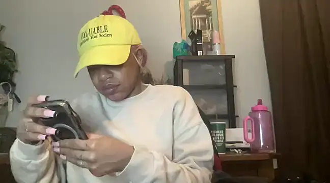 MommyConfident online show from 03/21/25, 01:56