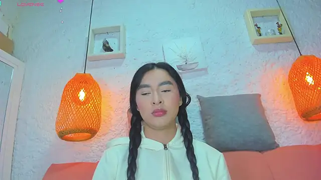 emiily s online show from 10/21/25, 12:06