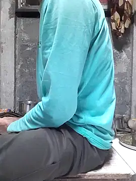 Snapshot of Burhade-- chatting on 10/21/25, 11:16 Burhade-- online show from 10/21/25, 11:16