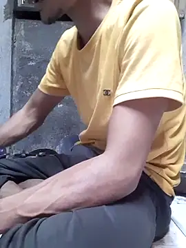 Snapshot of Burhade-- chatting on 10/29/25, 01:57 Burhade-- online show from 10/29/25, 01:57