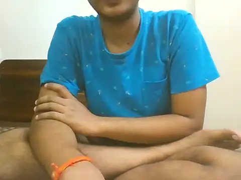 Dusky Aarav online show from 11/04/25, 03:11