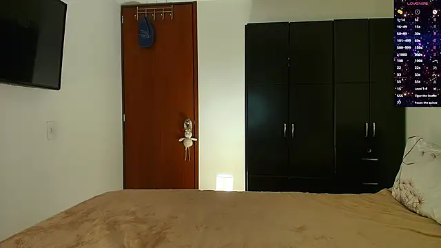 Snapshot of miss_seline chatting on 02/10/25, 11:02 miss seline online show from 02/10/25, 11:02