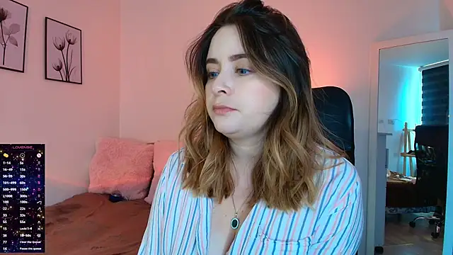 Snapshot of miss_seline chatting on 09/10/25, 05:02 miss seline online show from 09/10/25, 05:02