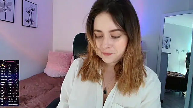 Snapshot of miss_seline chatting on 09/21/25, 03:02 miss seline online show from 09/21/25, 03:02