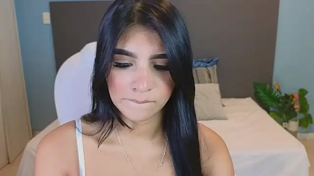 Snapshot of maiaa_ruiz chatting on 02/03/25, 01:08 maiaa ruiz online show from 02/03/25, 01:08