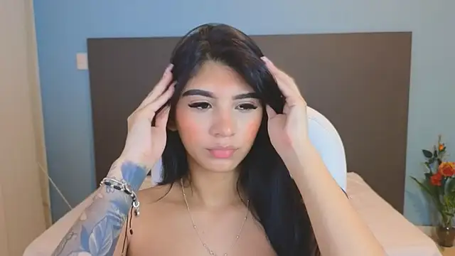 Snapshot of maiaa_ruiz chatting on 03/17/25, 03:07 maiaa ruiz online show from 03/17/25, 03:07