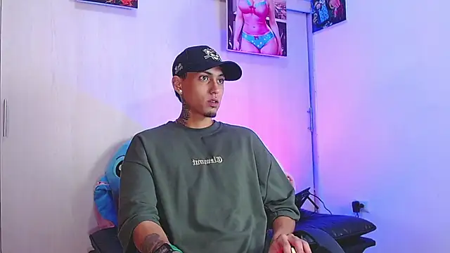 Liam lee online show from 11/15/25, 12:02