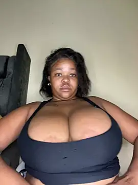 Snapshot of Mandy-101 chatting on 01/14/25, 04:25 Mandy-101 online show from 01/14/25, 04:25