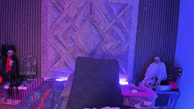 CANDYGABYY online show from 10/29/25, 04:15