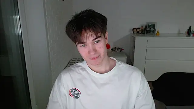 MarkusDean online show from 11/19/25, 03:56