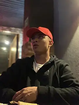 Snapshot of ALAN_SANTHOS chatting on 11/17/25, 02:50 ALAN SANTHOS online show from 11/17/25, 02:50