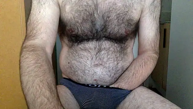 Snapshot of spanishairy chatting on 12/08/24, 08:20 spanishairy online show from 12/08/24, 08:20