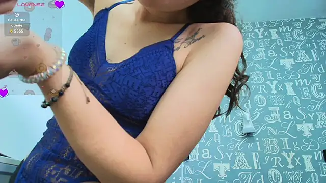 Lindsey8 online show from 11/05/25, 12:49