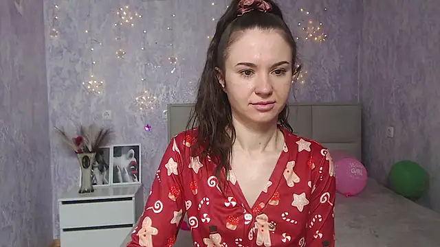 KaraCriegs online show from 01/30/25, 06:43
