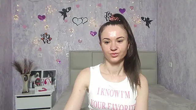 KaraCriegs online show from 02/05/25, 09:40